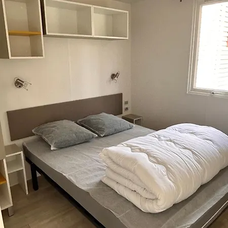Camping Les Petites Minaudieres Coussay-les-Bois Quarto foto