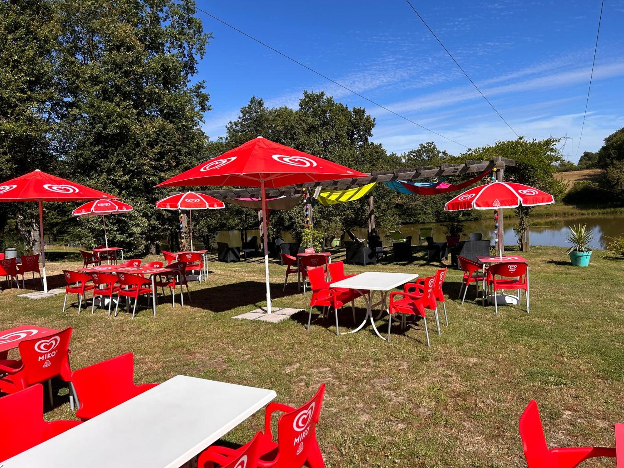 Les Petites Minaudieres Parque de Campismo